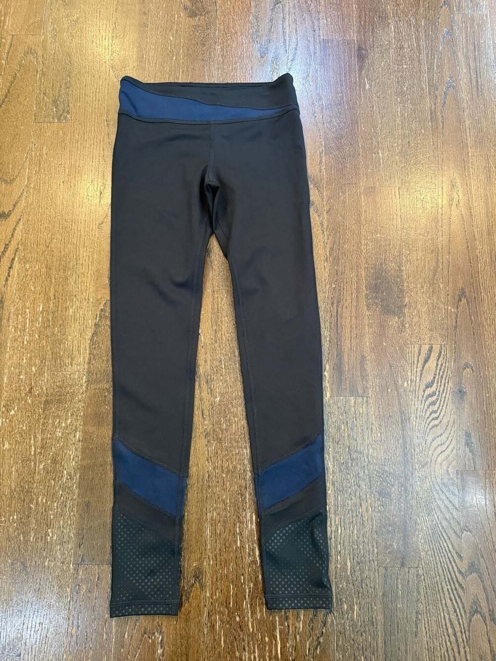 NWOT Athleta Girl Leggings Size M 8-10 Black Blue Athletic Pants